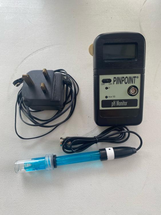 PinPoint pH Meter Sell off/Pasar Malam Shop Singapore Reef Club